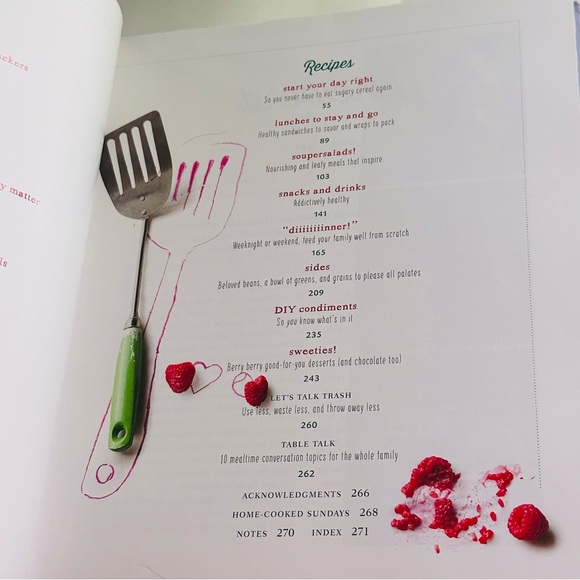 NEW The Family Cooks +100 Recipes Cookbook Hardcover Recipe Book - Picture 6 of 16